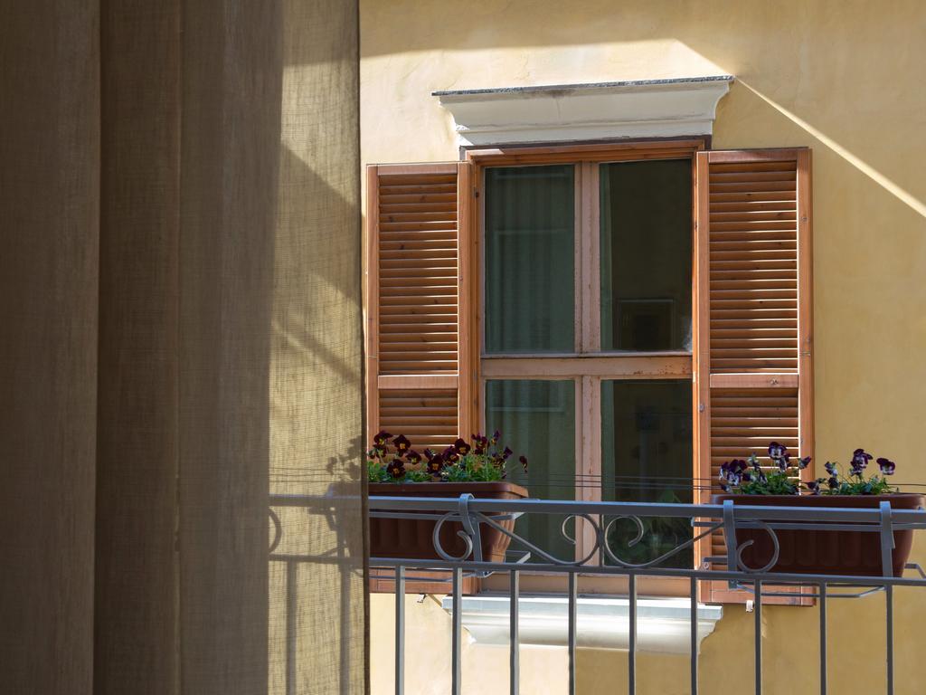 Il Duomo Salerno Bed & Breakfast Bilik gambar